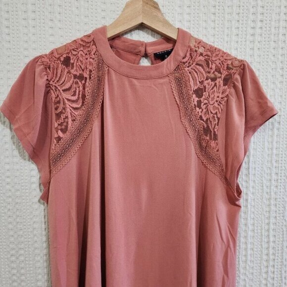 Torrid Plus Size Peach Studio Crepe Jersey Mock Neck Lace Inset Top 0X - Picture 5 of 13